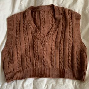 Cropped sweater vest